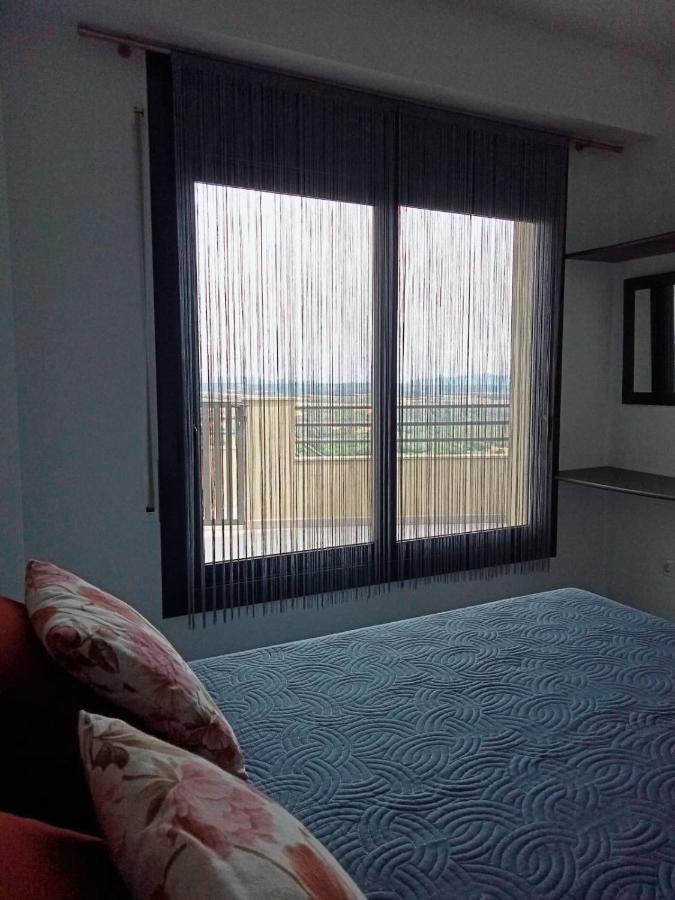 L'Horitzo Apartment Llado Ngoại thất bức ảnh